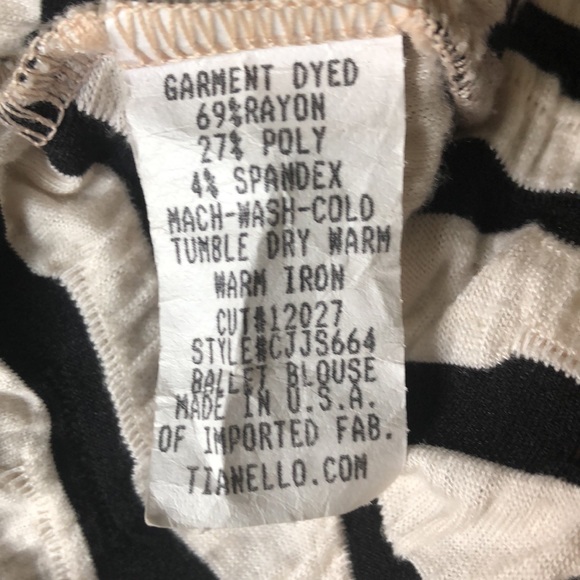 Tianello black and white striped rayon blend 3/4 sleeve top size S - Picture 5 of 5